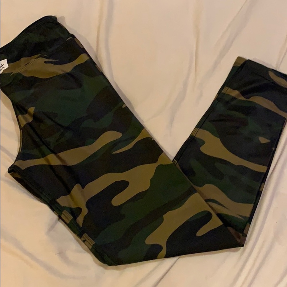 Women’s leggings/ yoga pants